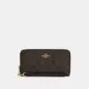 Coach Outlet Long Zip Around Wallet In Signature Canvas 長夾