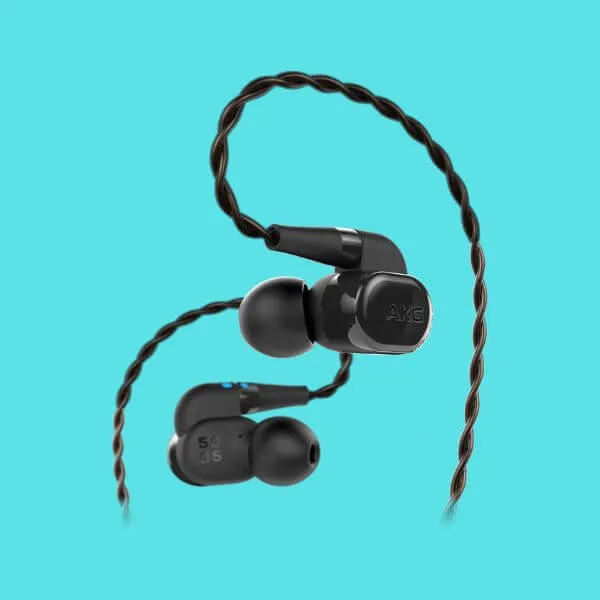 音質、舒適與老牌價值：AKG耳機三款經典之作評測