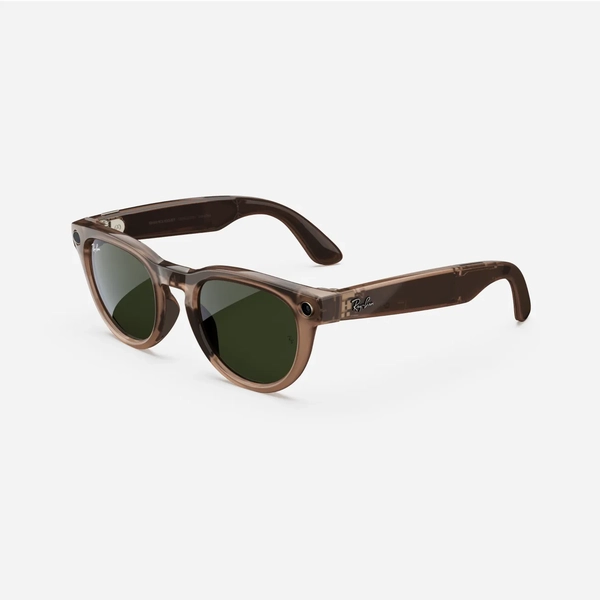 Ray-Ban Meta Headliner, Shiny Warm Stone Transparent/Tint to Dark Green Transitions, Standard, Low bridge fit