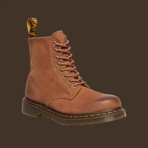 Dr. Martens 季末促銷低至 6 折，1460 女款馬丁靴現省 NT40