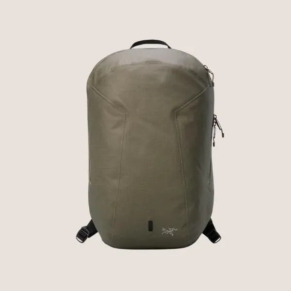 Arc’teryx Granville Zip 16 值得買嗎？城市與戶外混搭推薦款