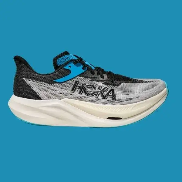 Hoka Rocket X 3 全方位評價：2025 年最穩定又易於駕馭的碳板跑鞋
