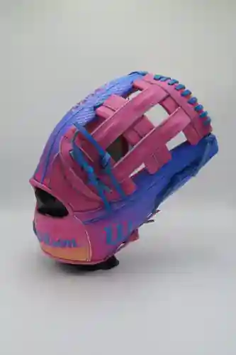 Wilson A2000 Love the Moment 1777SS new 12.75″ baseball glove