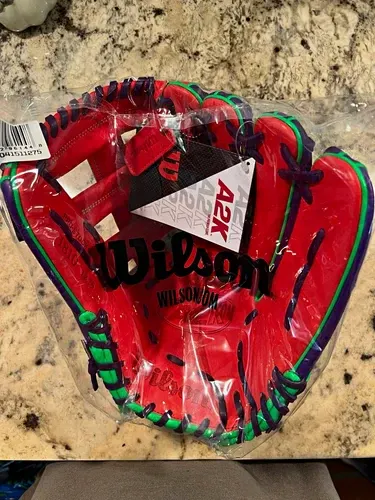 Wilson A2K Spring 2026 1810 12.75” Outfield Baseball Glove RHT